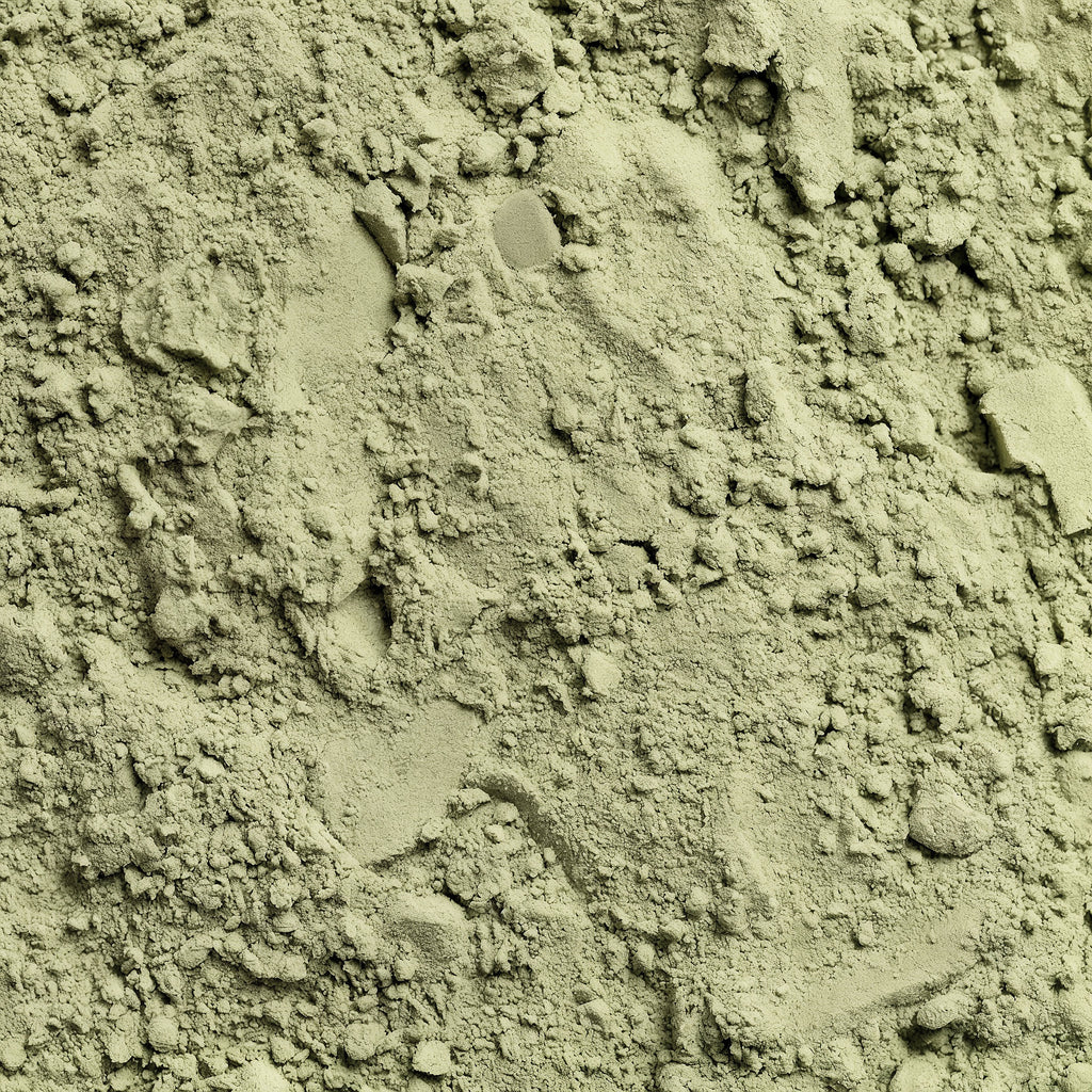 Finely milled vegan green superfoods powder ideal for smoothies and health supplements